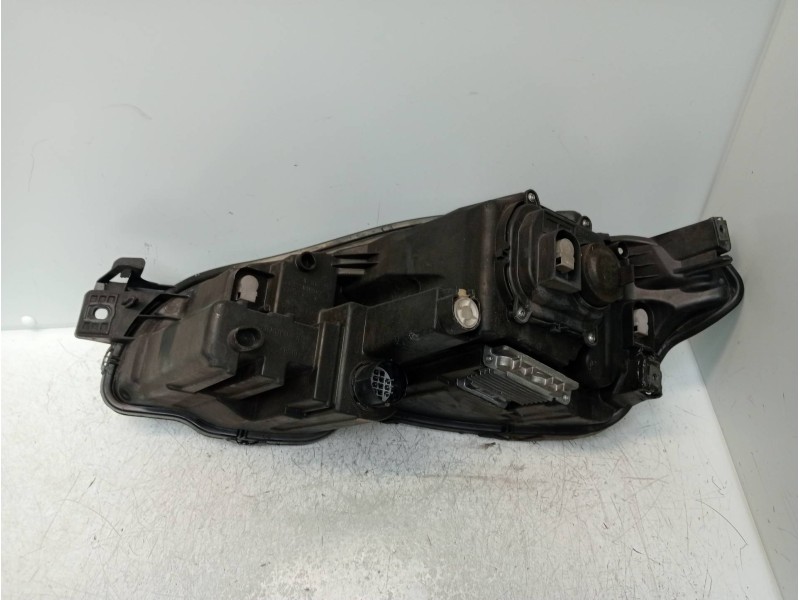 Recambio de faro derecho para jaguar xj 3.0 v6 diesel cat referencia OEM IAM AW9313W029ED 89903151 XENON