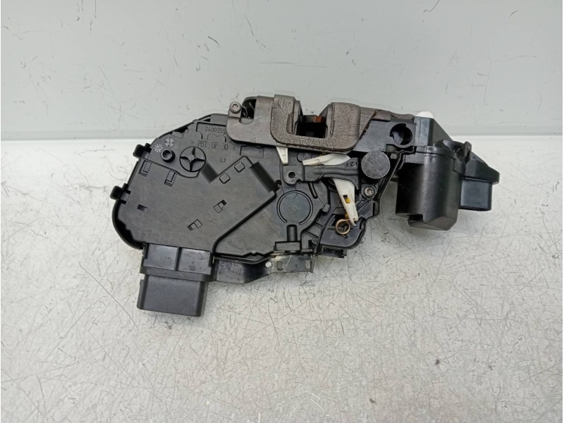 Recambio de motor cierre centralizado delantero izquierdo para jaguar xj 3.0 v6 diesel cat referencia OEM IAM 6W8A21813GF  4P