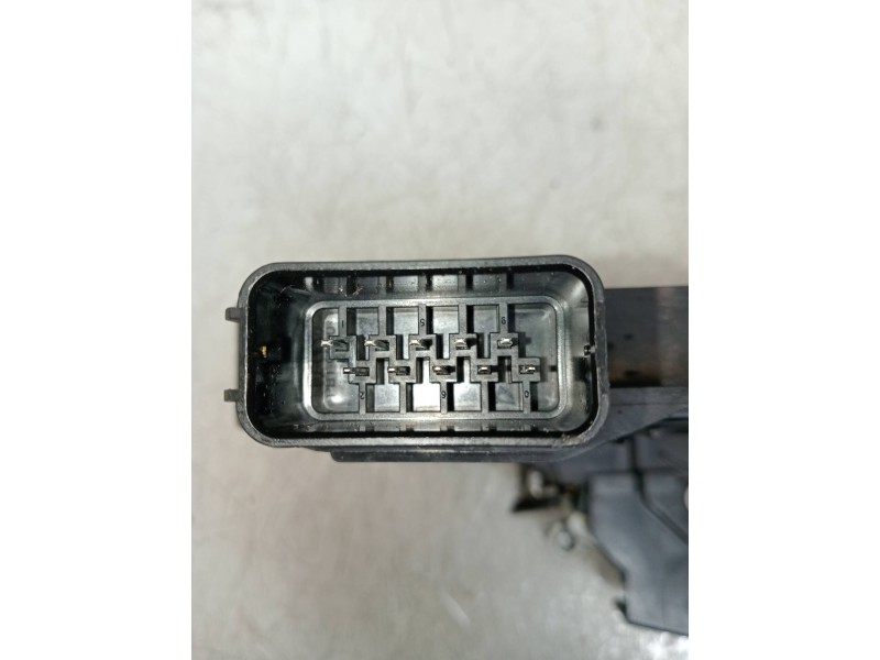 Recambio de motor cierre centralizado delantero izquierdo para jaguar xj 3.0 v6 diesel cat referencia OEM IAM 6W8A21813GF  4P