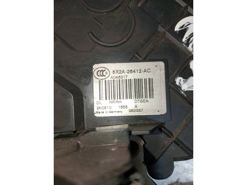 Recambio de motor cierre centralizado trasero derecho para jaguar xj 3.0 v6 diesel cat referencia OEM IAM 6X2A26412AC  4P