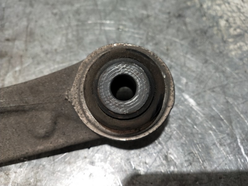 Recambio de brazo suspension inferior delantero izquierdo para jaguar xj 3.0 v6 diesel cat referencia OEM IAM   