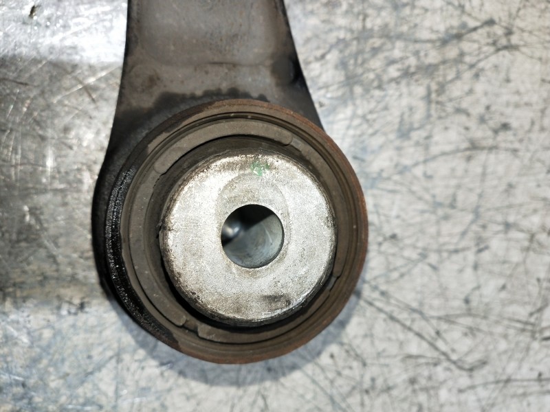 Recambio de brazo suspension inferior delantero derecho para jaguar xj 3.0 v6 diesel cat referencia OEM IAM   