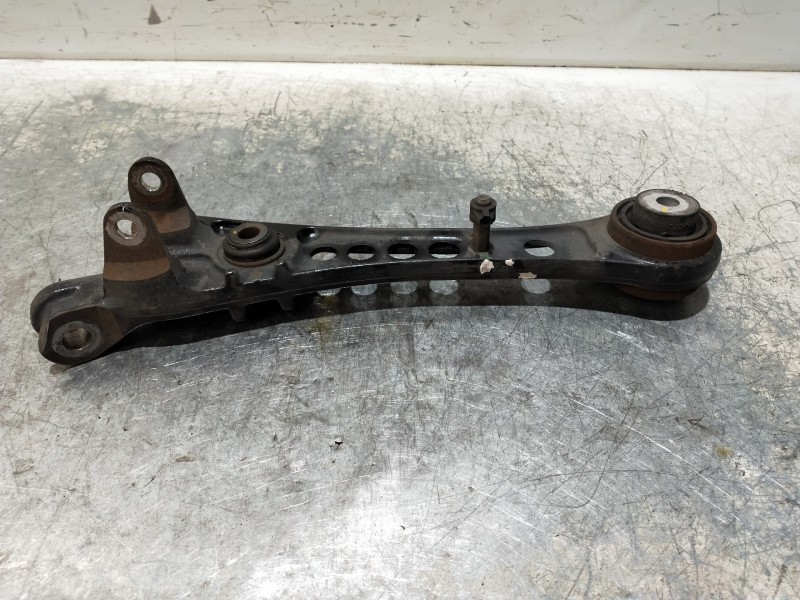 Recambio de brazo suspension inferior delantero derecho para jaguar xj 3.0 v6 diesel cat referencia OEM IAM   
