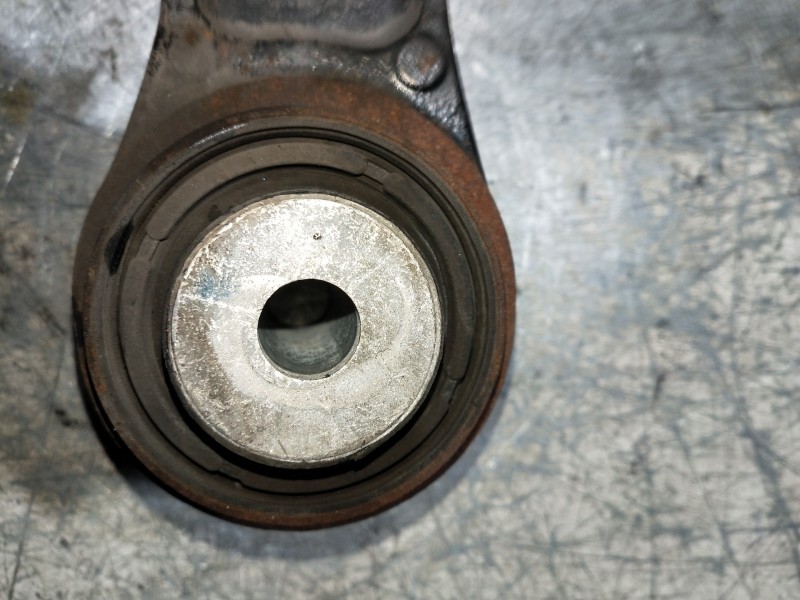 Recambio de brazo suspension inferior delantero derecho para jaguar xj 3.0 v6 diesel cat referencia OEM IAM   