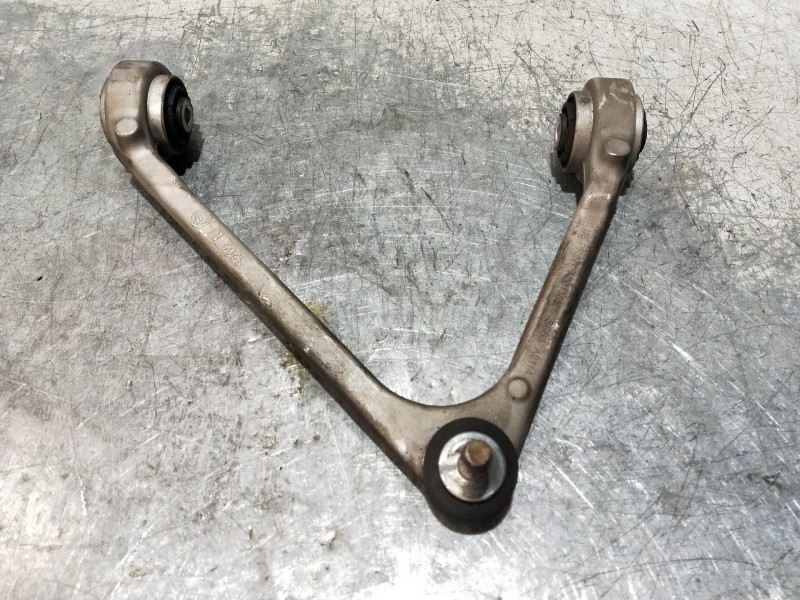 Recambio de brazo suspension superior delantero derecho para jaguar xj 3.0 v6 diesel cat referencia OEM IAM   
