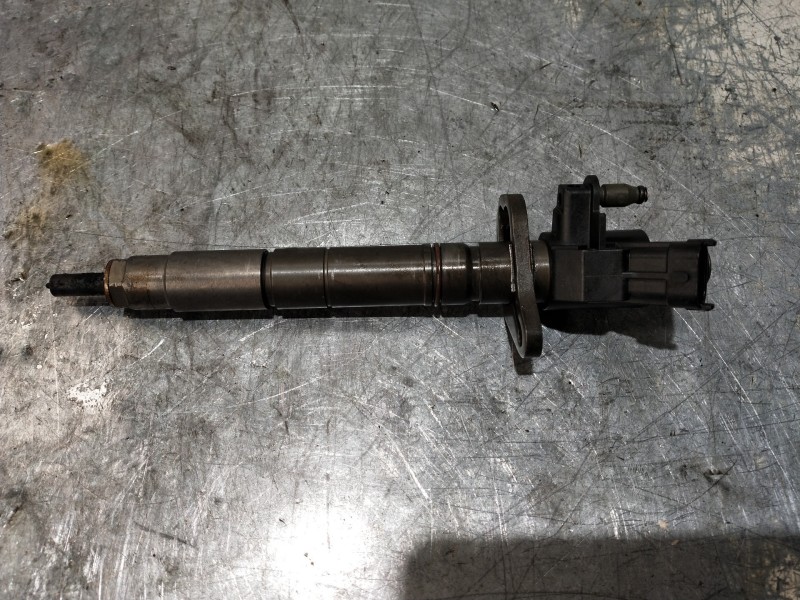 Recambio de inyector para jaguar xj 3.0 v6 diesel cat referencia OEM IAM 0445116013 9X2Q9K546DB BOSCH