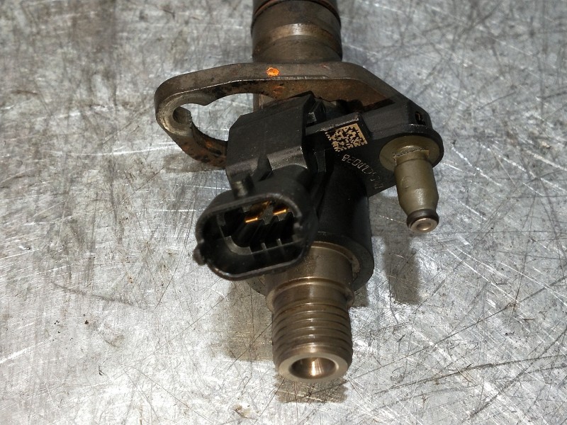 Recambio de inyector para jaguar xj 3.0 v6 diesel cat referencia OEM IAM 0445116013 9X2Q9K546DB BOSCH