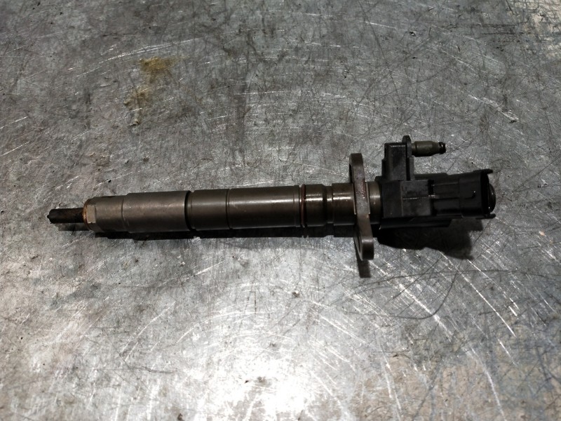 Recambio de inyector para jaguar xj 3.0 v6 diesel cat referencia OEM IAM 0445116013 9X2Q9K546DB BOSCH
