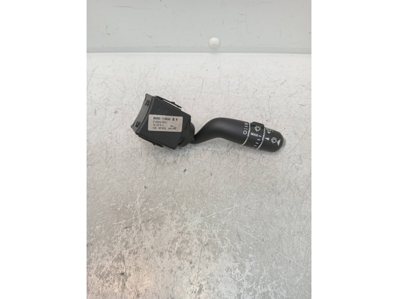 Recambio de mando limpia para jaguar xj 3.0 v6 diesel cat referencia OEM IAM 8W8317A553B G66282007 