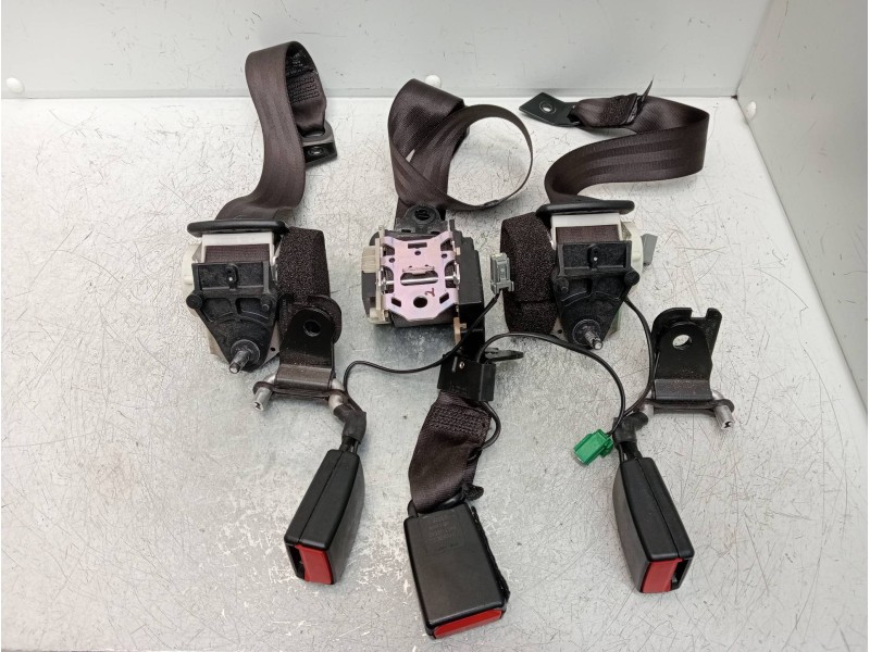 Recambio de juego cinturones trasero para jaguar xj 3.0 v6 diesel cat referencia OEM IAM   