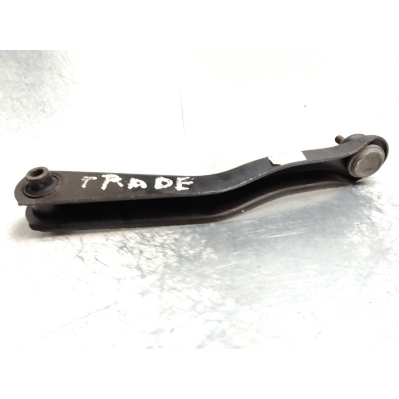 Recambio de brazo suspension inferior trasero derecho para mitsubishi galant berlina (e50) 2000 glsi berlina (4-ptas.) referenci