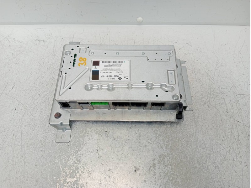 Recambio de modulo electronico para jaguar xj 3.0 v6 diesel cat referencia OEM IAM AW9319C164CP  AMPLIFICADOR