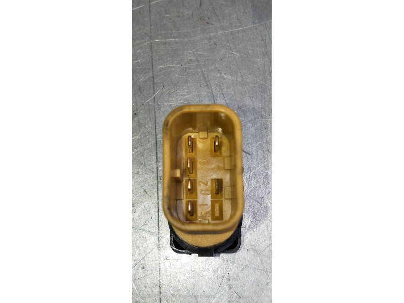 Recambio de mando elevalunas delantero derecho para ford focus lim. (cb4) trend referencia OEM IAM 6M2T14529DA 03168420 