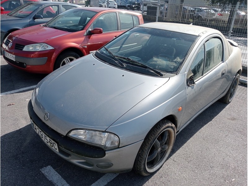 opel tigra del año 1996