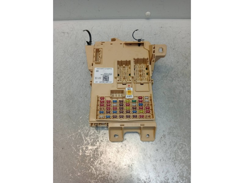 Recambio de caja reles / fusibles para hyundai elantra (ad)(2016) tecno referencia OEM IAM 91950F2090  