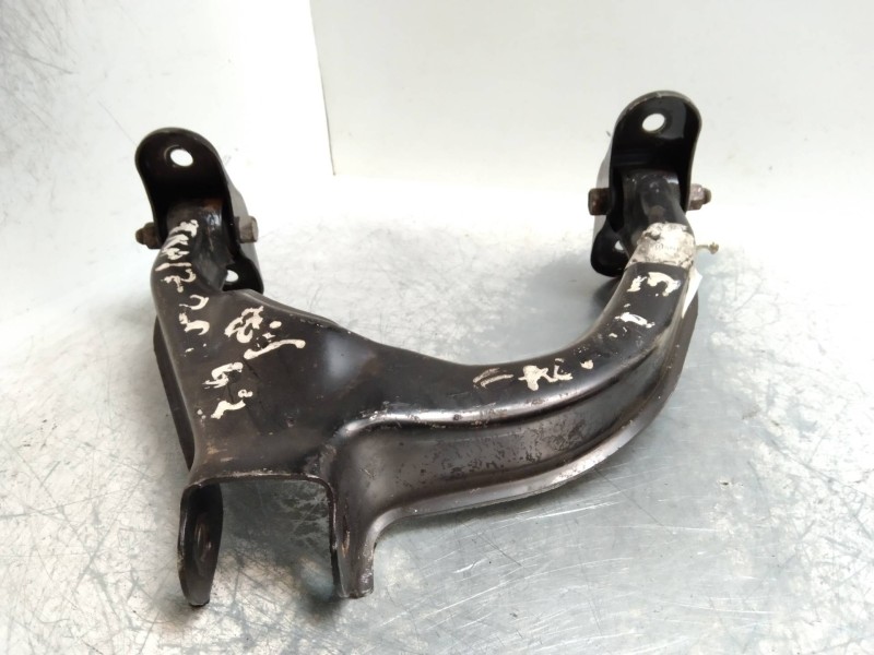 Recambio de brazo suspension superior trasero izquierdo para mitsubishi galant berlina (e50) 2000 glsi berlina (4-ptas.) referen