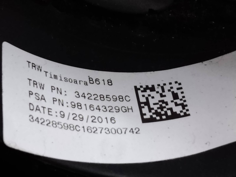 Recambio de volante para citroen c3 shine referencia OEM IAM 98164329GH 34228598C 