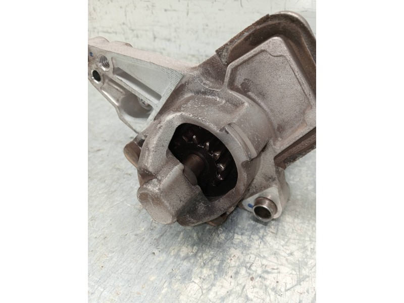 Recambio de motor arranque para renault clio iv limited referencia OEM IAM 233000557R M000TD0372ZE 