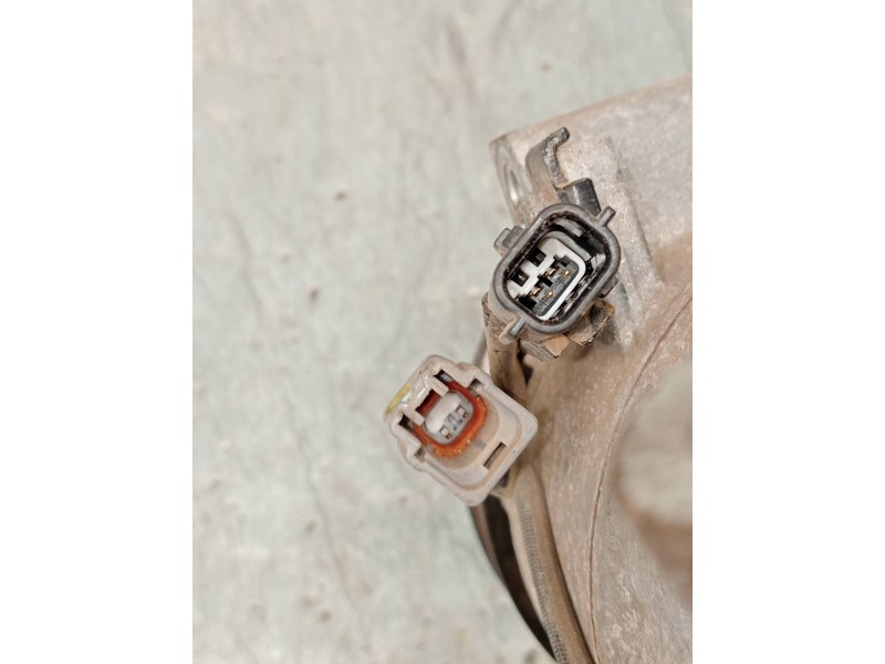 Recambio de compresor aire acondicionado para renault clio iv limited referencia OEM IAM 926000734R T72634BC 