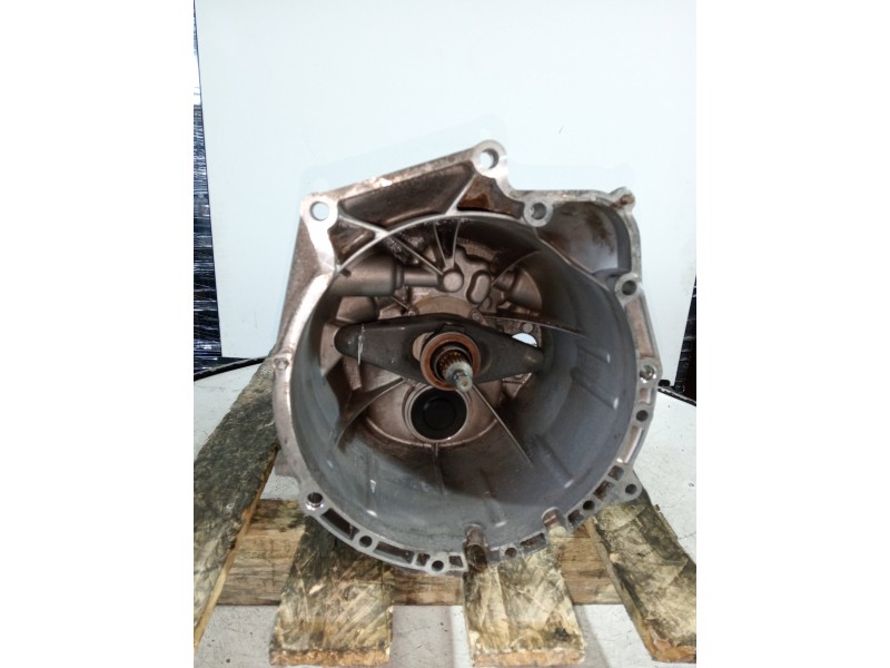 Recambio de caja cambios para bmw serie 3 touring (e91) 320d referencia OEM IAM HES 4661233 6V