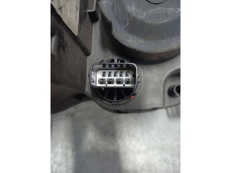 Recambio de faro izquierdo para mg rover serie 75 (rj) 1.8 cat referencia OEM IAM 1DJ23603213  