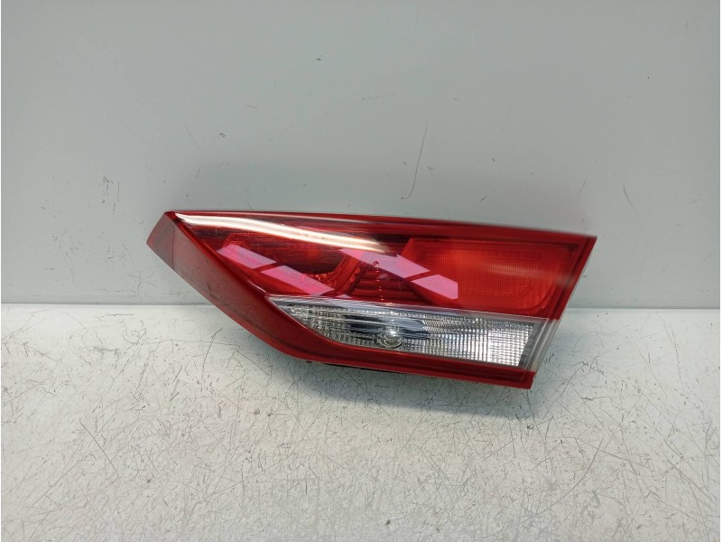 Recambio de piloto trasero derecho interior para hyundai elantra (ad)(2016) tecno referencia OEM IAM   