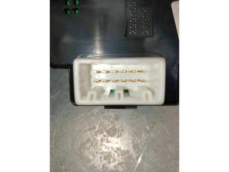 Recambio de mando elevalunas delantero izquierdo para hyundai elantra (ad)(2016) tecno referencia OEM IAM 93570F2100 93573F20000