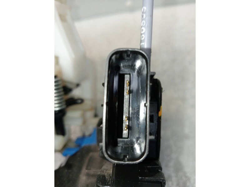 Recambio de motor cierre centralizado trasero izquierdo para hyundai elantra (ad)(2016) tecno referencia OEM IAM 81320F2010  