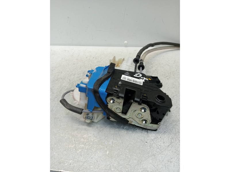 Recambio de motor cierre centralizado trasero derecho para hyundai elantra (ad)(2016) tecno referencia OEM IAM 81310F2030  