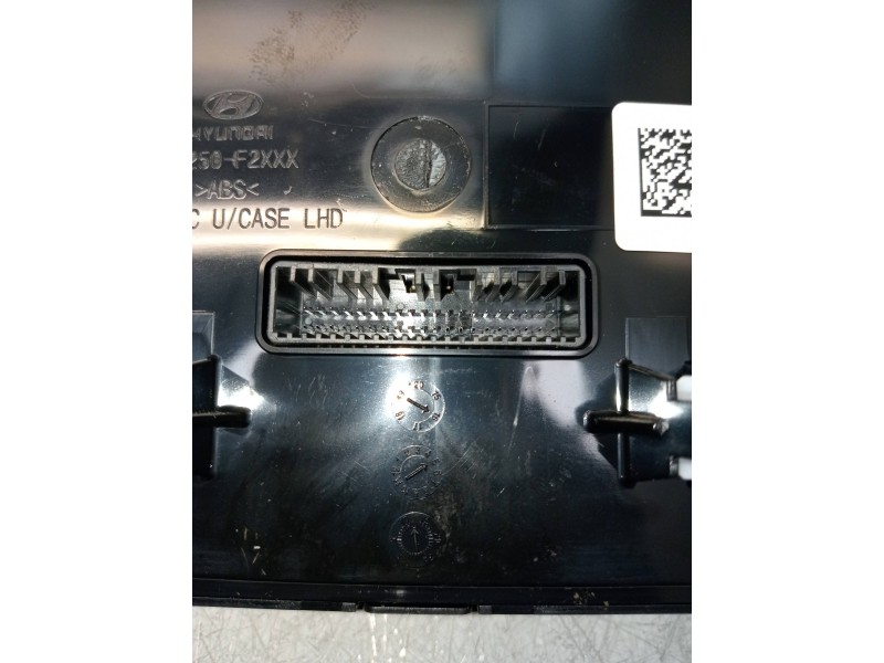 Recambio de mando calefaccion / aire acondicionado para hyundai elantra (ad)(2016) tecno referencia OEM IAM 97250F2211  