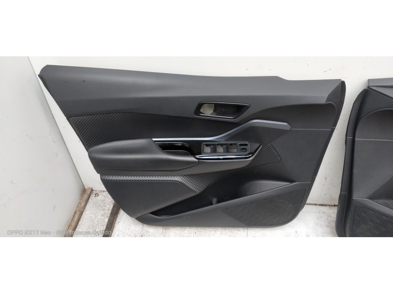 Recambio de juego tapizados / cartoneras para toyota c-hr hybrid style plus referencia OEM IAM   