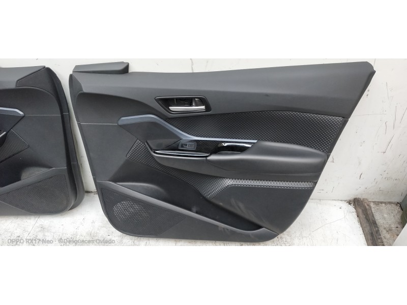 Recambio de juego tapizados / cartoneras para toyota c-hr hybrid style plus referencia OEM IAM   