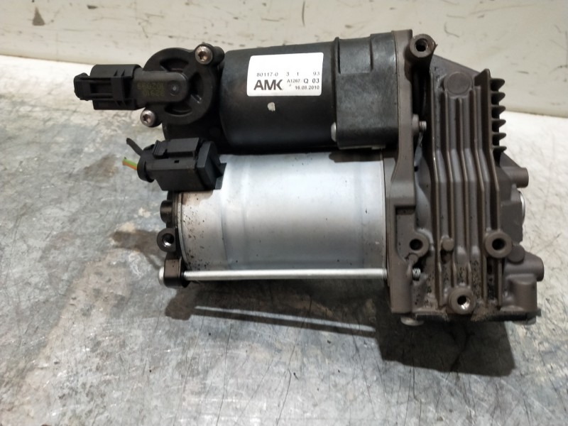 Recambio de bomba suspension para jaguar xj 3.0 v6 diesel cat referencia OEM IAM A1267Q03  