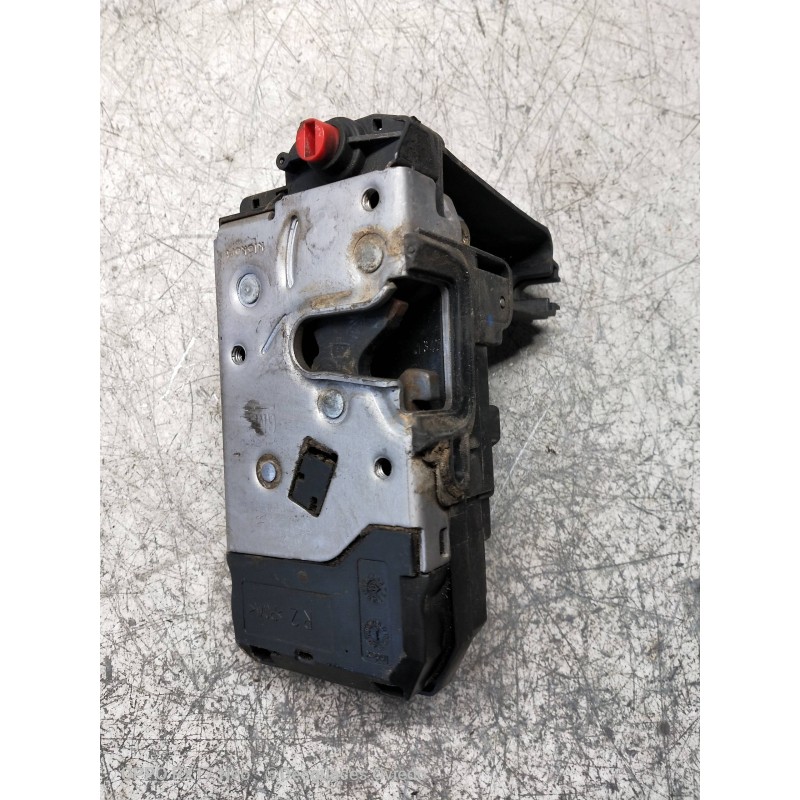 Recambio de motor cierre centralizado trasero derecho para opel astra h berlina cosmo referencia OEM IAM   5P
