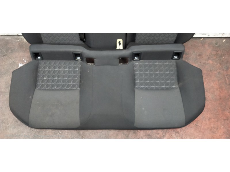 Recambio de juego asientos completo para toyota c-hr hybrid style plus referencia OEM IAM   