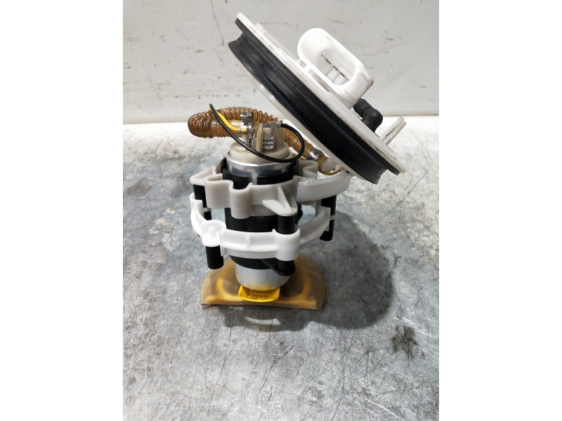 Recambio de bomba combustible para audi a4 avant (8e) 1.8 t quattro referencia OEM IAM 228228008001  