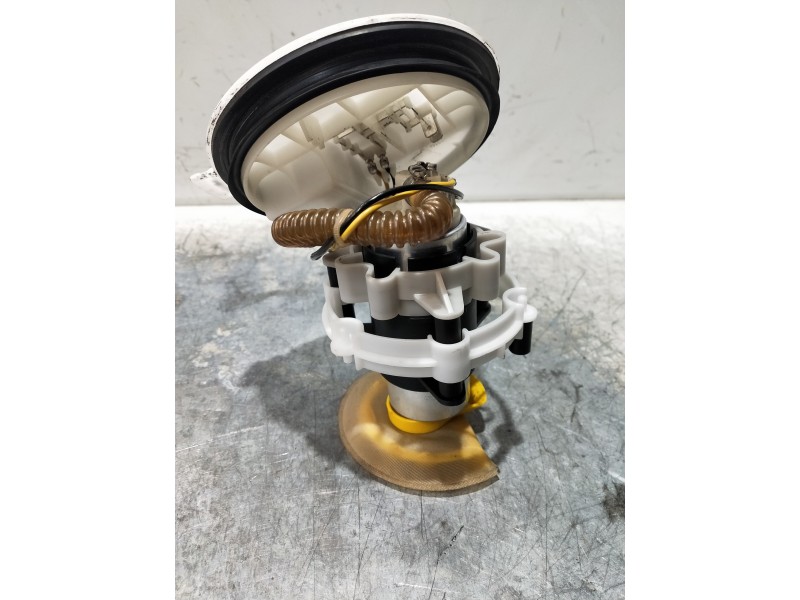 Recambio de bomba combustible para audi a4 avant (8e) 1.8 t quattro referencia OEM IAM 228228008001  
