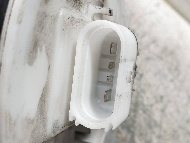 Recambio de bomba combustible para audi a4 avant (8e) 1.8 t quattro referencia OEM IAM 228228008001  