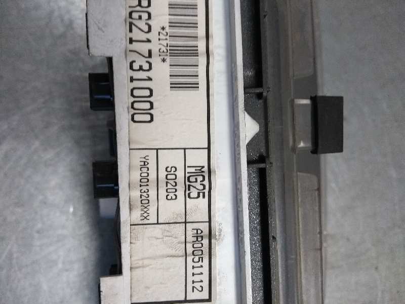 Recambio de cuadro instrumentos para mg rover mg zr 115 d referencia OEM IAM AR0051112 YAC001320XXX MG25 S0203