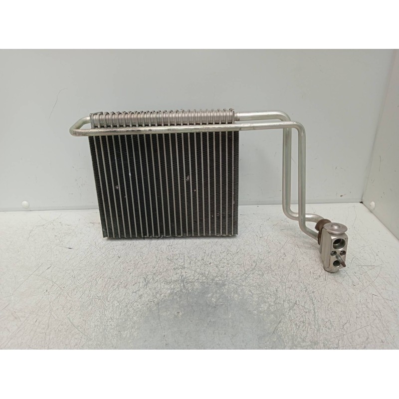 Recambio de evaporador aire acondicionado para mercedes vito (w639) basic, combi 109 cdi largo (639.603) referencia OEM IAM 6220