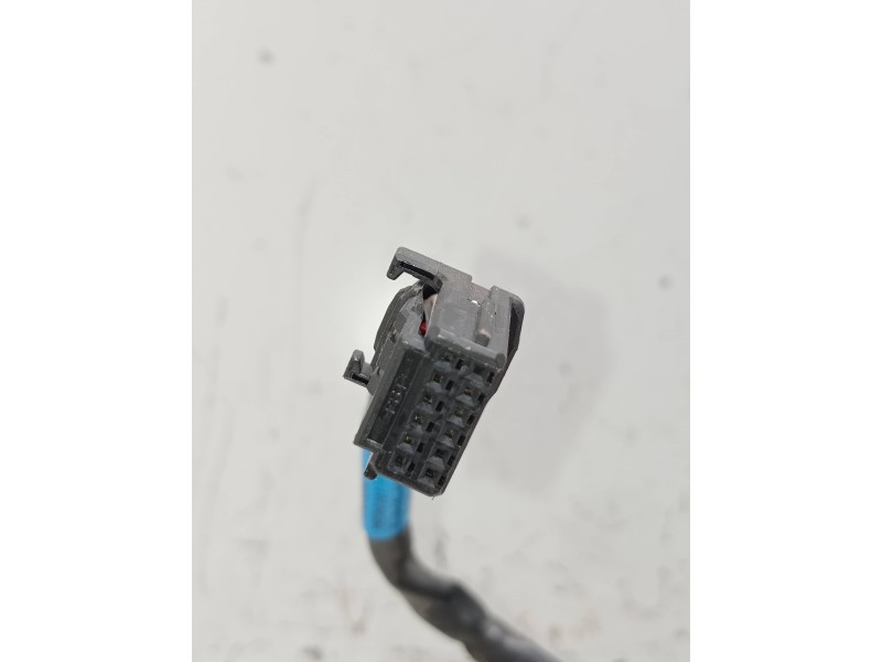 Recambio de retrovisor derecho para renault clio iv limited referencia OEM IAM ELECTRICO 1 ENCHUFE 9 CABLES