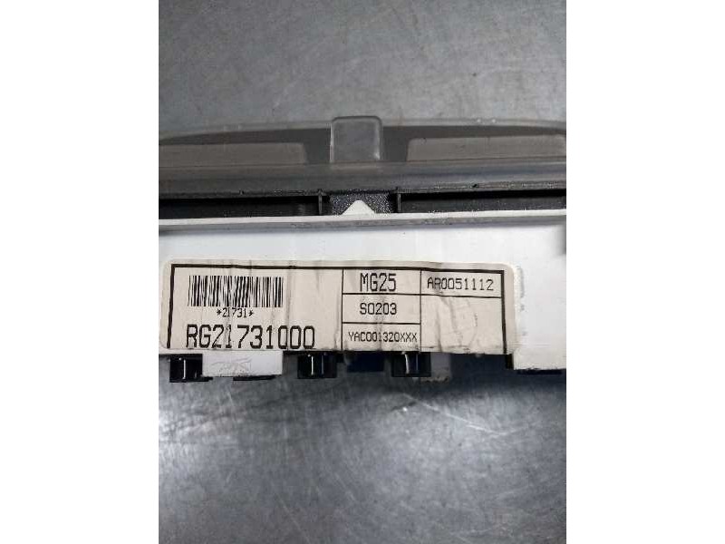 Recambio de cuadro instrumentos para mg rover mg zr 115 d referencia OEM IAM AR0051112 YAC001320XXX MG25 S0203