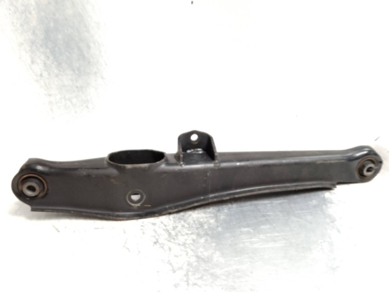 Recambio de brazo suspension inferior trasero izquierdo para mitsubishi lancer berlina (cy0) intense referencia OEM IAM   