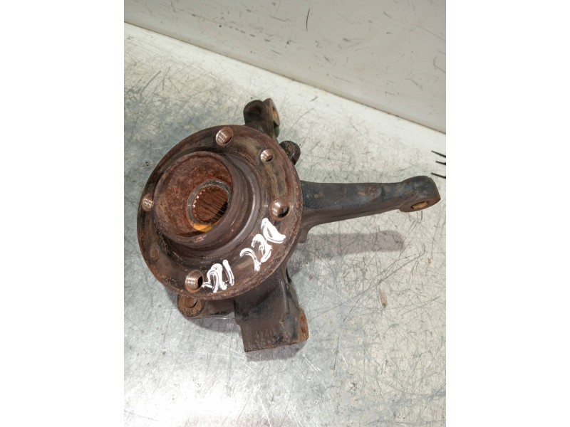 Recambio de mangueta delantera izquierda para renault kangoo profesional referencia OEM IAM 8140  