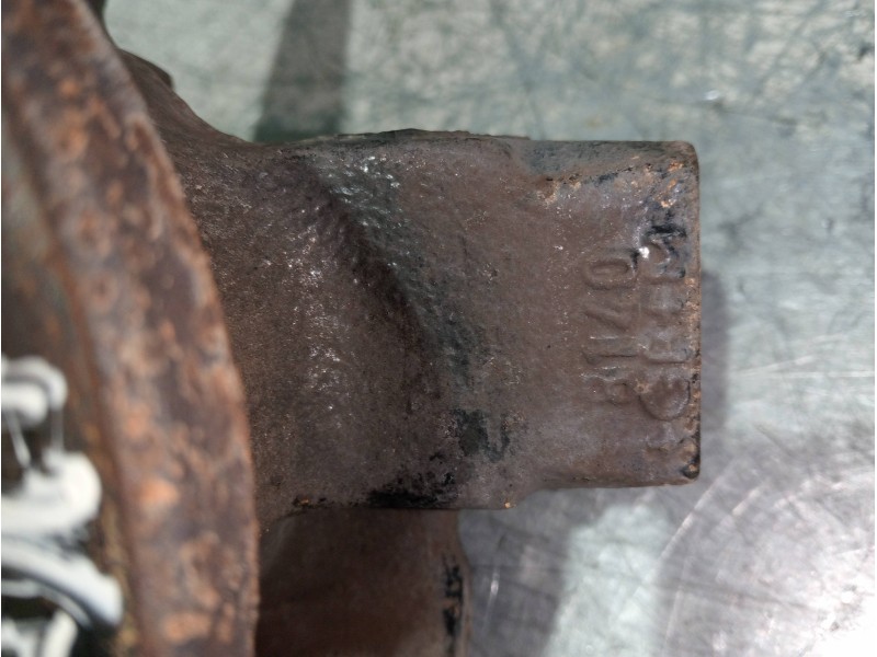 Recambio de mangueta delantera izquierda para renault kangoo profesional referencia OEM IAM 8140  