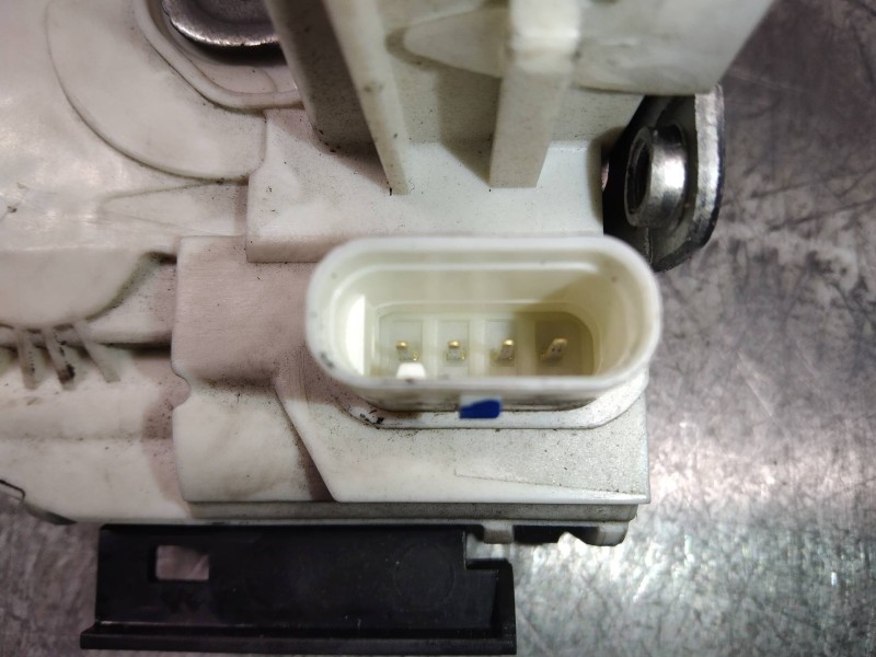 Recambio de motor cierre centralizado trasero izquierdo para mercedes clase e (w212) familiar 3.0 cdi cat referencia OEM IAM A21