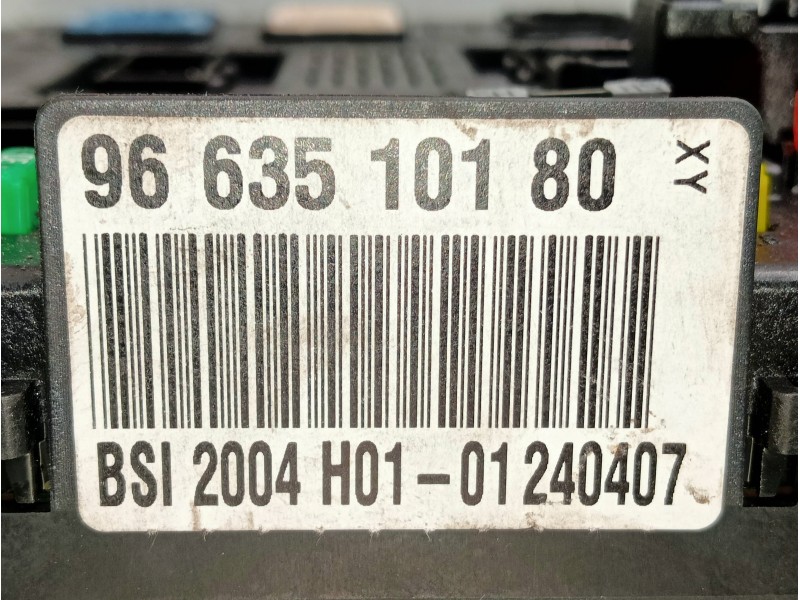 Recambio de caja reles / fusibles para citroen c4 grand picasso exclusive referencia OEM IAM 9663510180 BSI2004H01 01240407