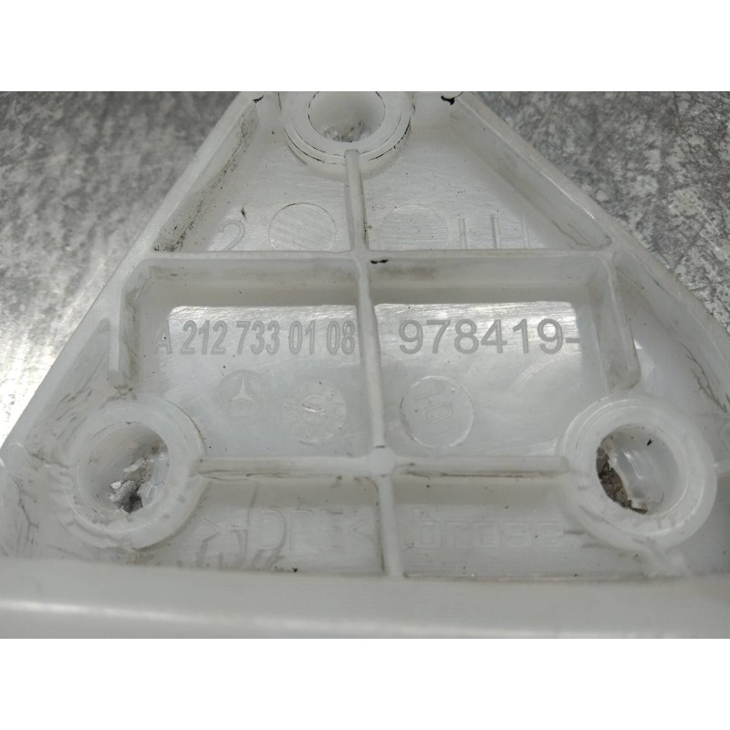 Recambio de motor cierre centralizado trasero izquierdo para mercedes clase e (w212) familiar 3.0 cdi cat referencia OEM IAM A21