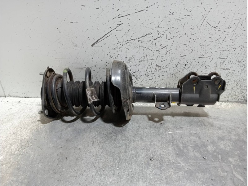 Recambio de amortiguador delantero izquierdo para toyota c-hr hybrid style plus referencia OEM IAM 48520F4021 3563010620C 