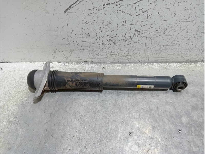 Recambio de amortiguador trasero derecho para toyota c-hr hybrid style plus referencia OEM IAM 48530F4020  